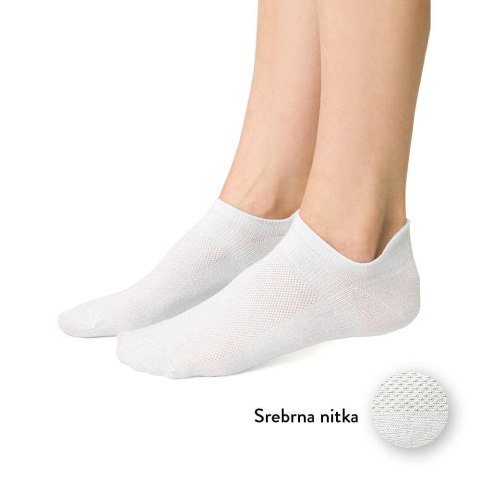 STOPKI DAMSKIE SPORTOWE 050 35-37 srebrny 127