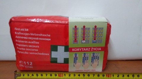 Apteczka samochodowa