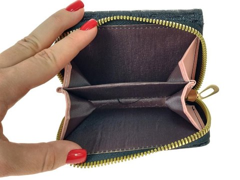 Portfel błyszczący damski zapinany zamkiem 11,5 x 7,5 x 4,5cm