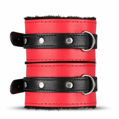 Secret Pleasure Chest Red Dragon - Zestaw akcesoriow BDSM 8 elementow