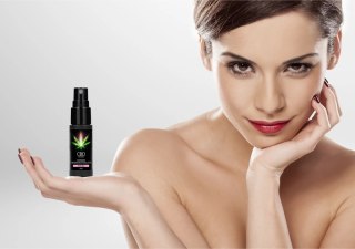 Pharmquests Shots perfumy z feromonami dla kobiet 15 ml Sensfeel