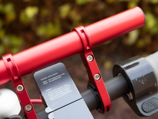Aluminiowy uchwyt na kierownice Hulajnoga Xiaomi M365/ Pro - czerwona
