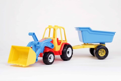 Traktor z ładowarką i przyczepą - model 138