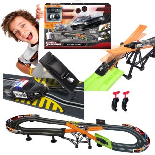 Szybcy i Wściekli tor wyścigowy z kontrolerami 3,3, m Dragon-i Toys